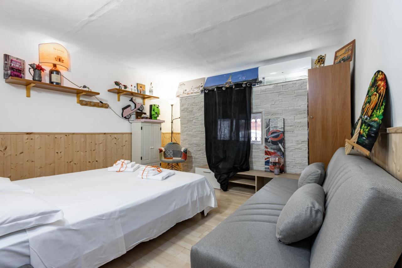 San Nicola Apartments By Rentbeat Барі Екстер'єр фото